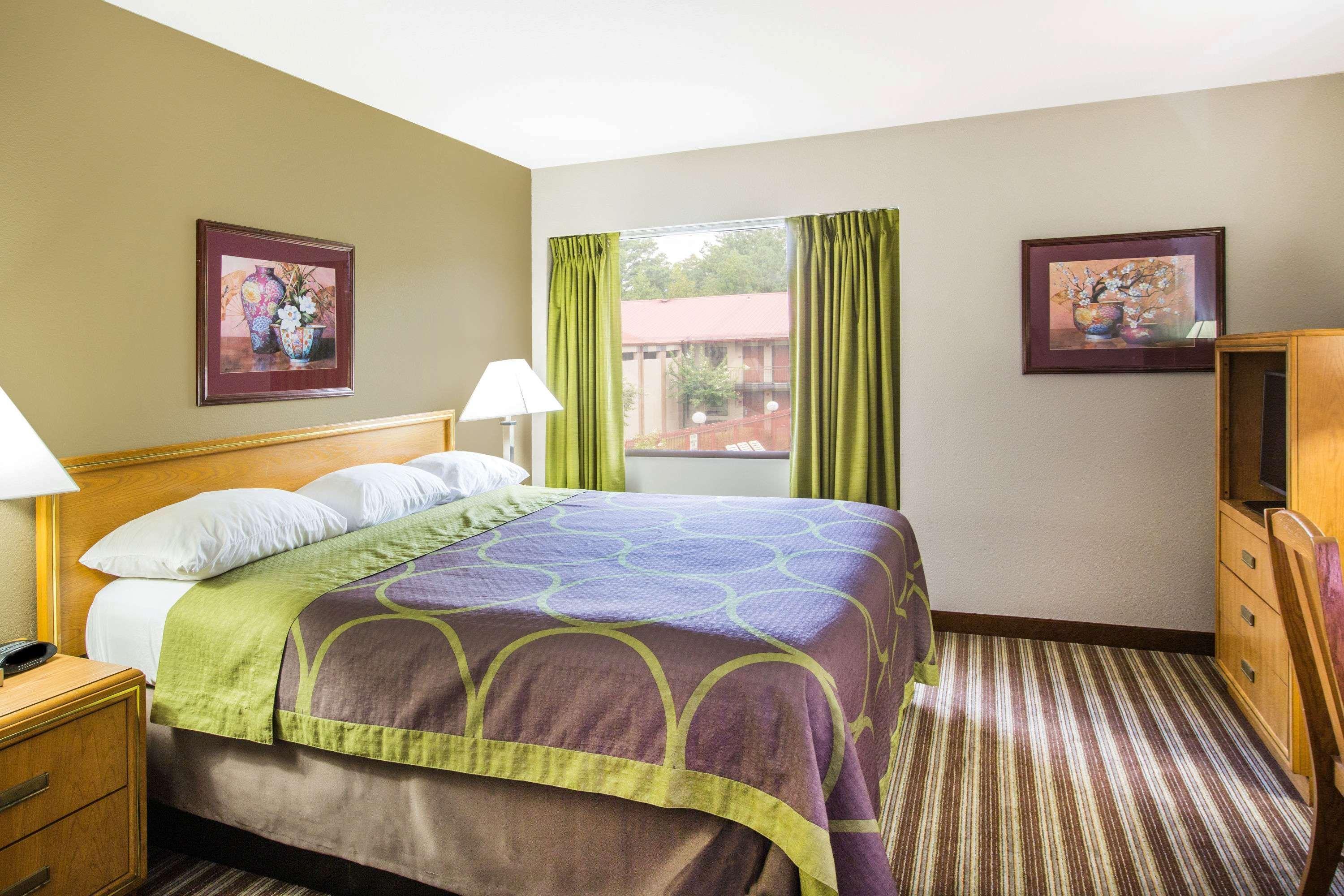 Hotel Super 8 By Wyndham Oxford Esterno foto